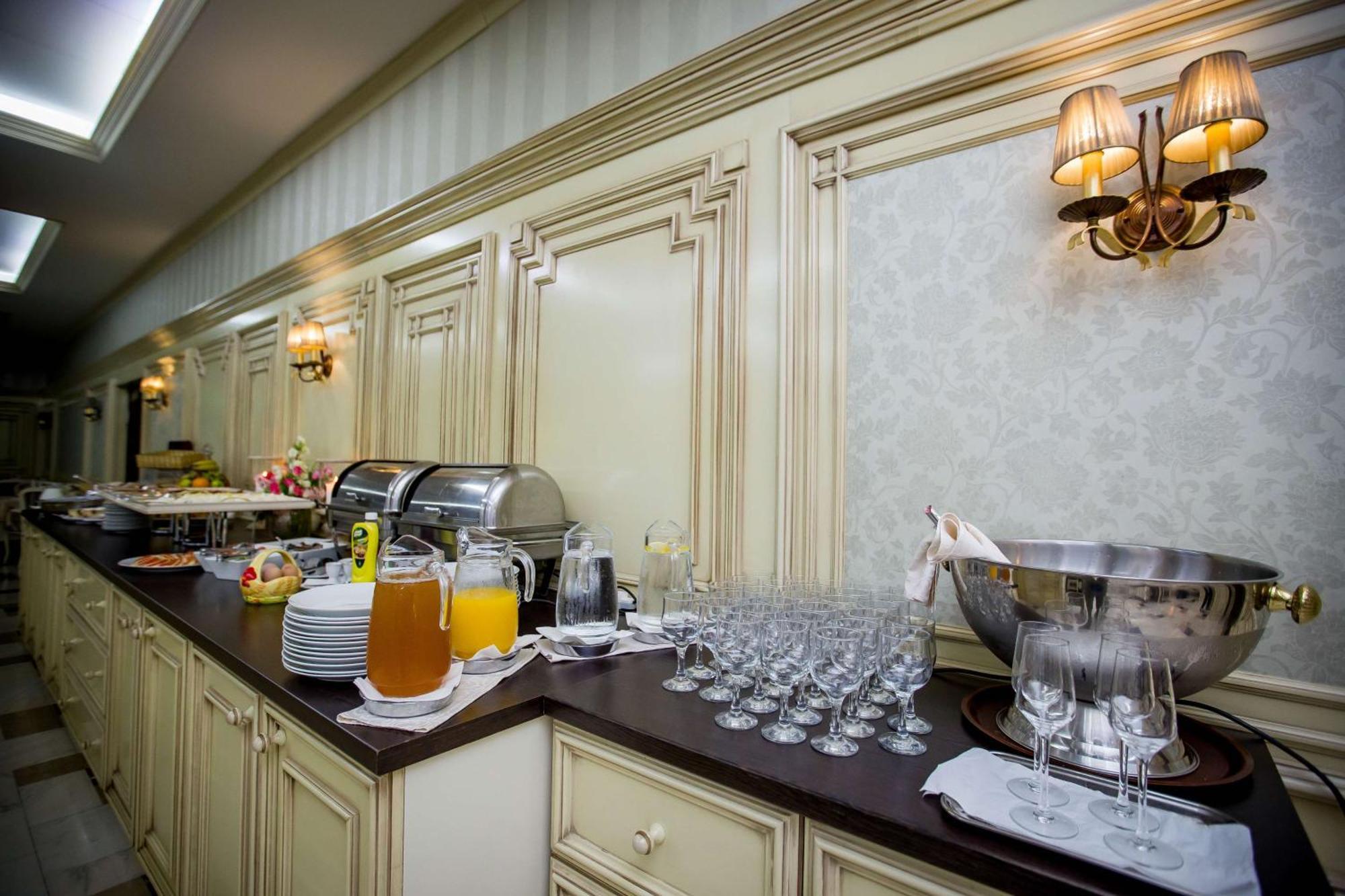 Best Western Central Hotel Арад Екстер'єр фото