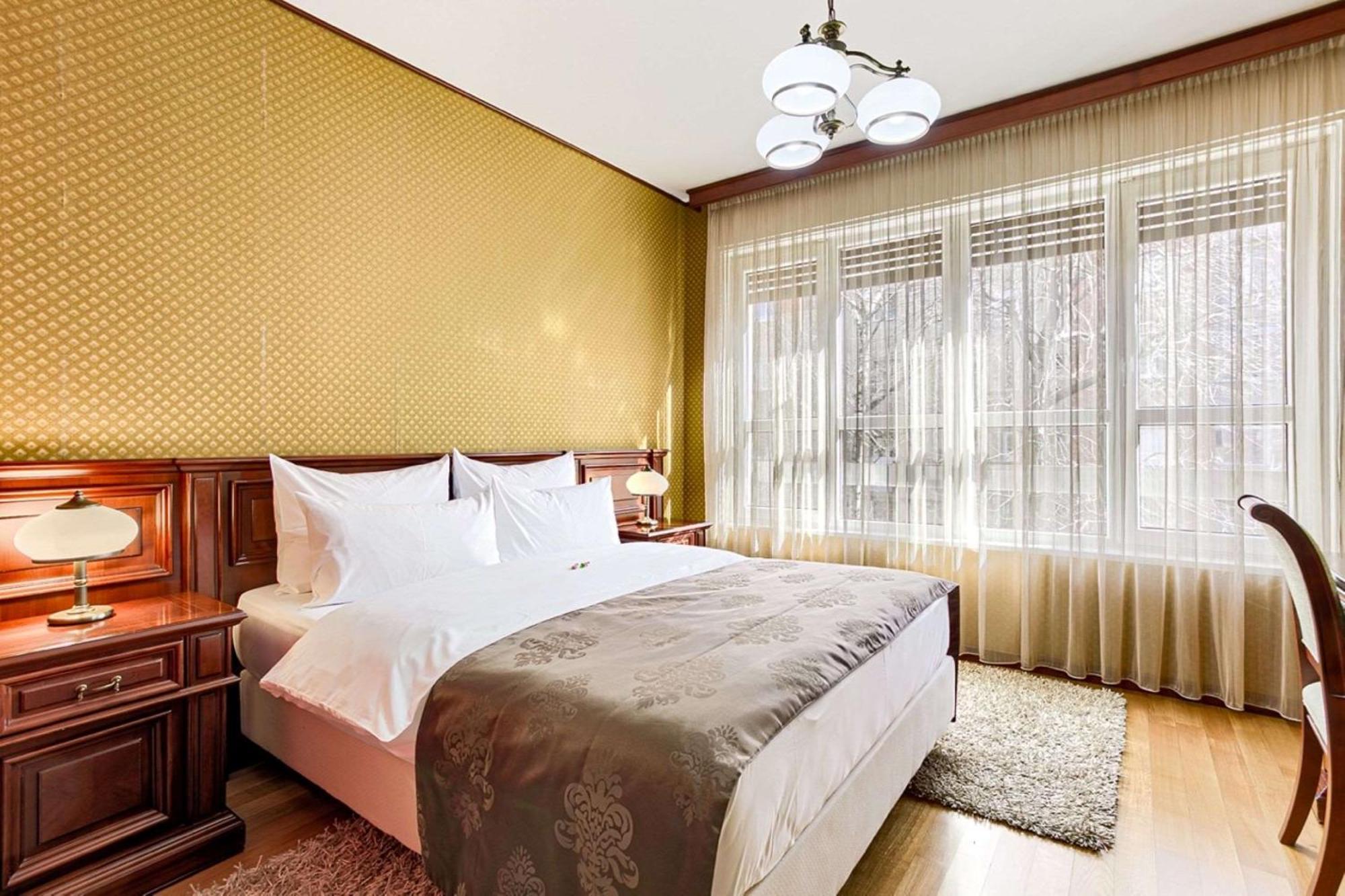 Best Western Central Hotel Арад Екстер'єр фото