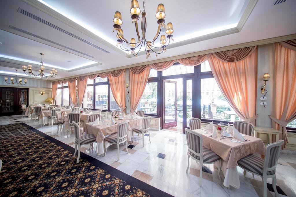 Best Western Central Hotel Арад Екстер'єр фото