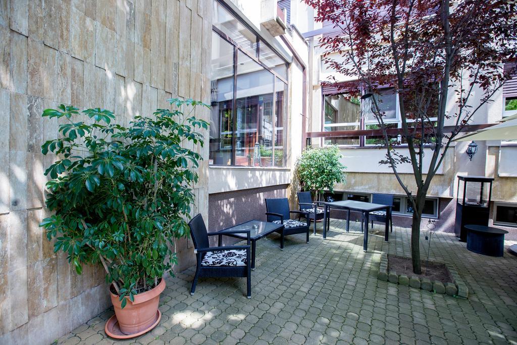 Best Western Central Hotel Арад Екстер'єр фото