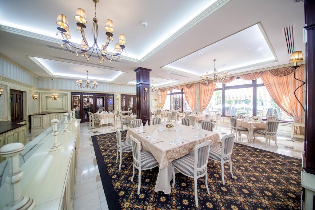 Best Western Central Hotel Арад Екстер'єр фото